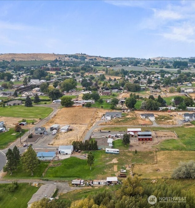 770 Lancaster Road , Selah, WA 98242