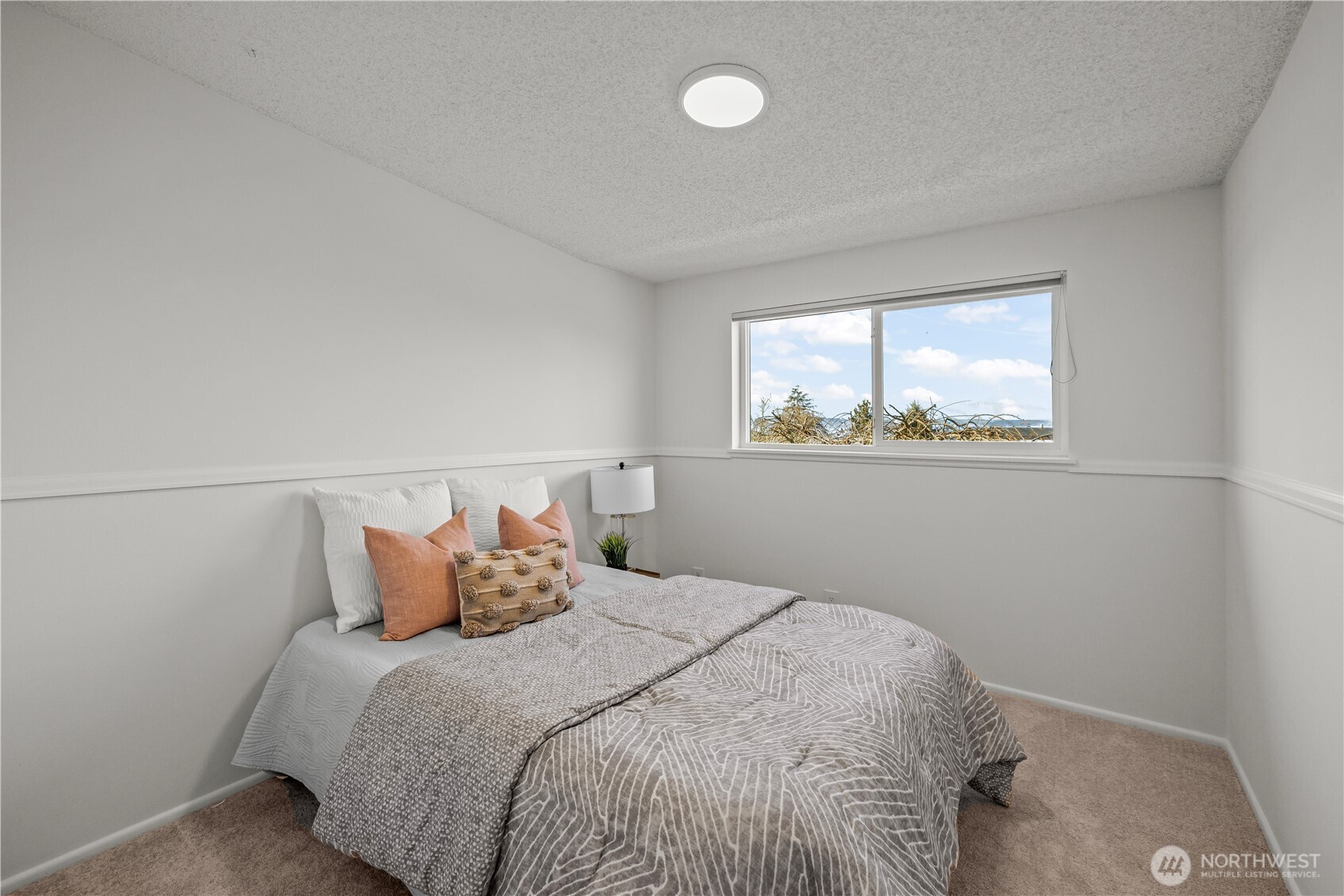 13666 18th Avenue SW, Burien, WA 98166