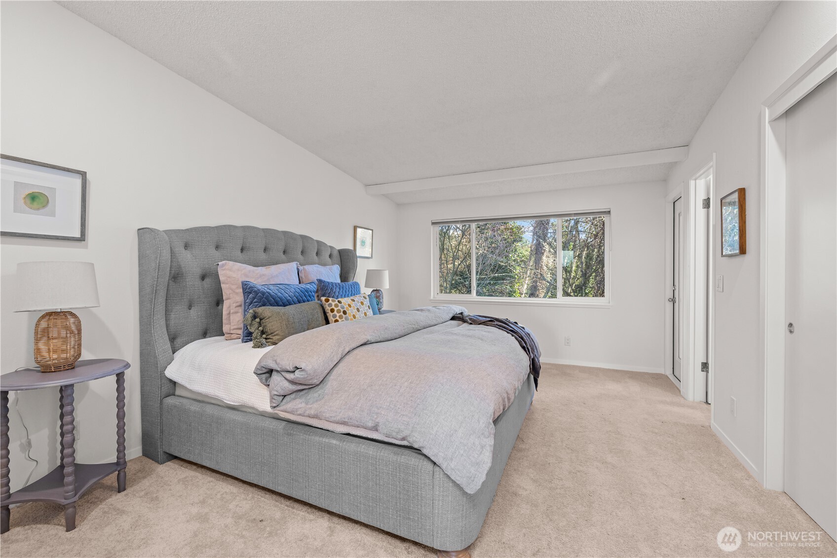 13666 18th Avenue SW, Burien, WA 98166