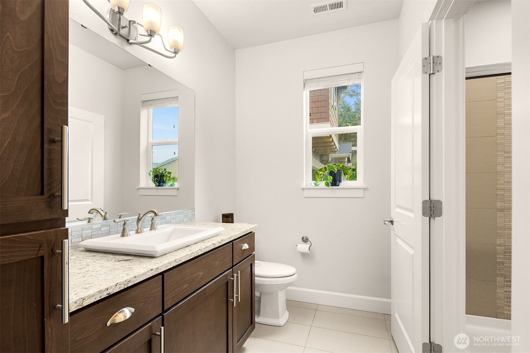 622 Mt Teneriffe Drive SE, North Bend, WA 98045