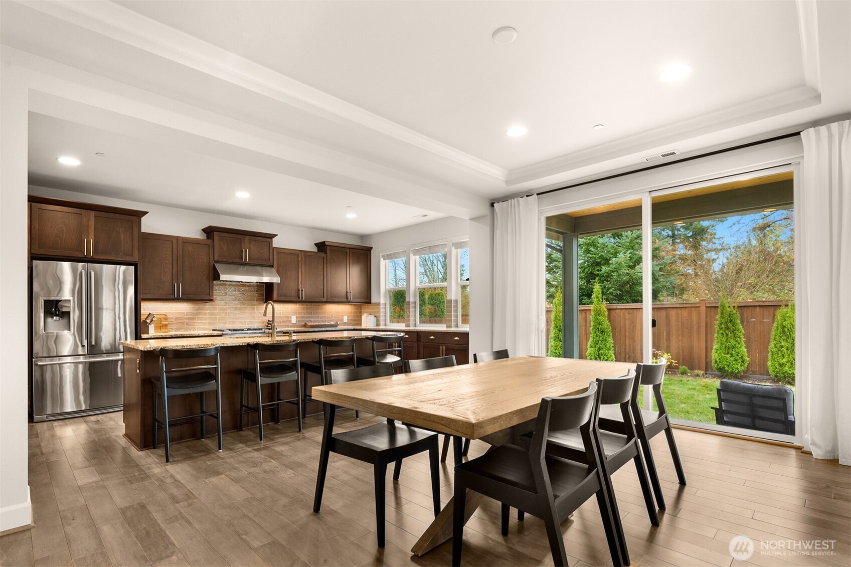 622 Mt Teneriffe Drive SE, North Bend, WA 98045