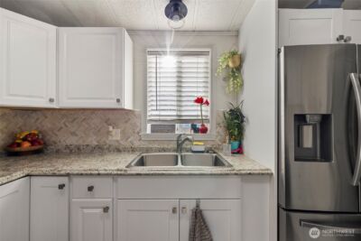 700 NW Crosby Avenue #19, Oak Harbor, WA 98277 - Photo 14