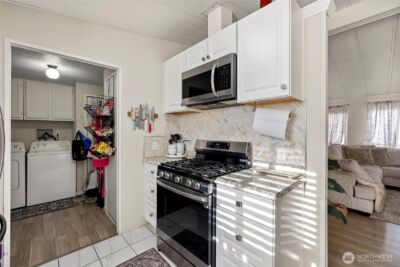 700 NW Crosby Avenue #19, Oak Harbor, WA 98277 - Photo 16