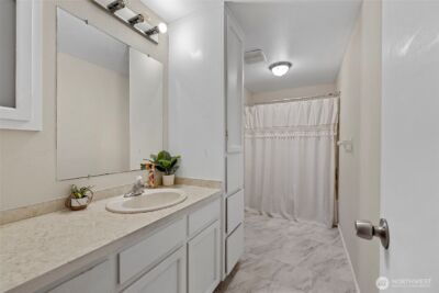 700 NW Crosby Avenue #19, Oak Harbor, WA 98277 - Photo 20