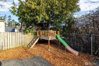 700 NW Crosby Avenue #19, Oak Harbor, WA 98277 - Photo 26