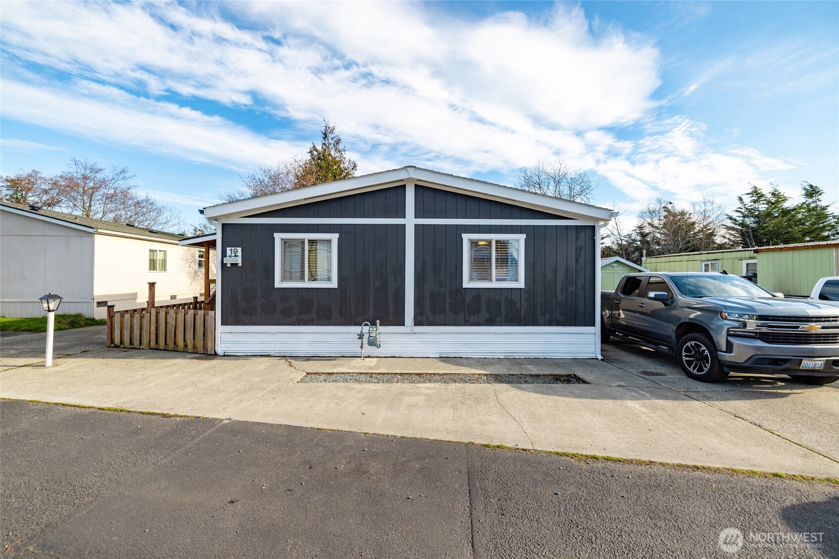 700 NW Crosby Avenue #19, Oak Harbor, WA 98277