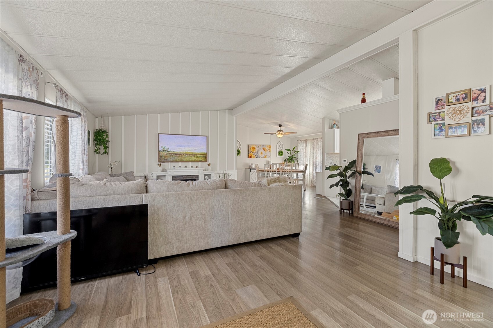 700 NW Crosby Avenue #19, Oak Harbor, WA 98277