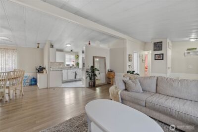 700 NW Crosby Avenue #19, Oak Harbor, WA 98277 - Photo 9