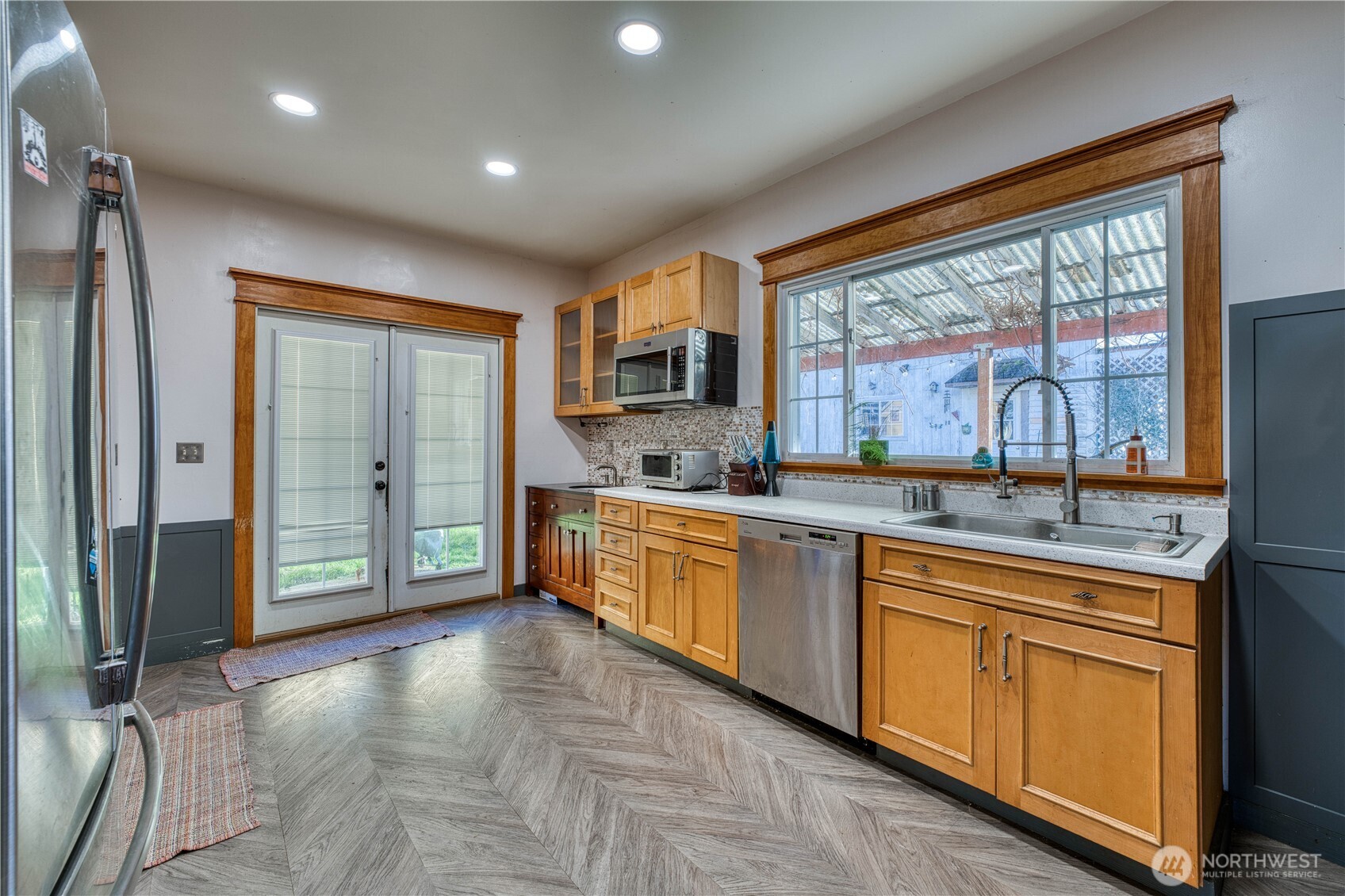 3010 S 8th Street , Tacoma, WA 98405