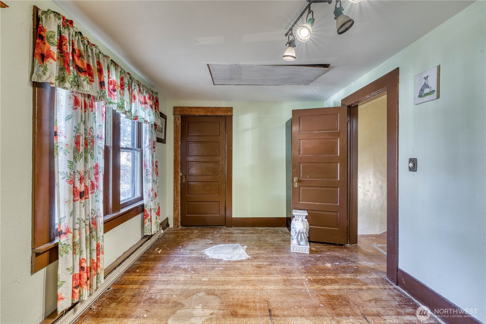 3010 S 8th Street , Tacoma, WA 98405