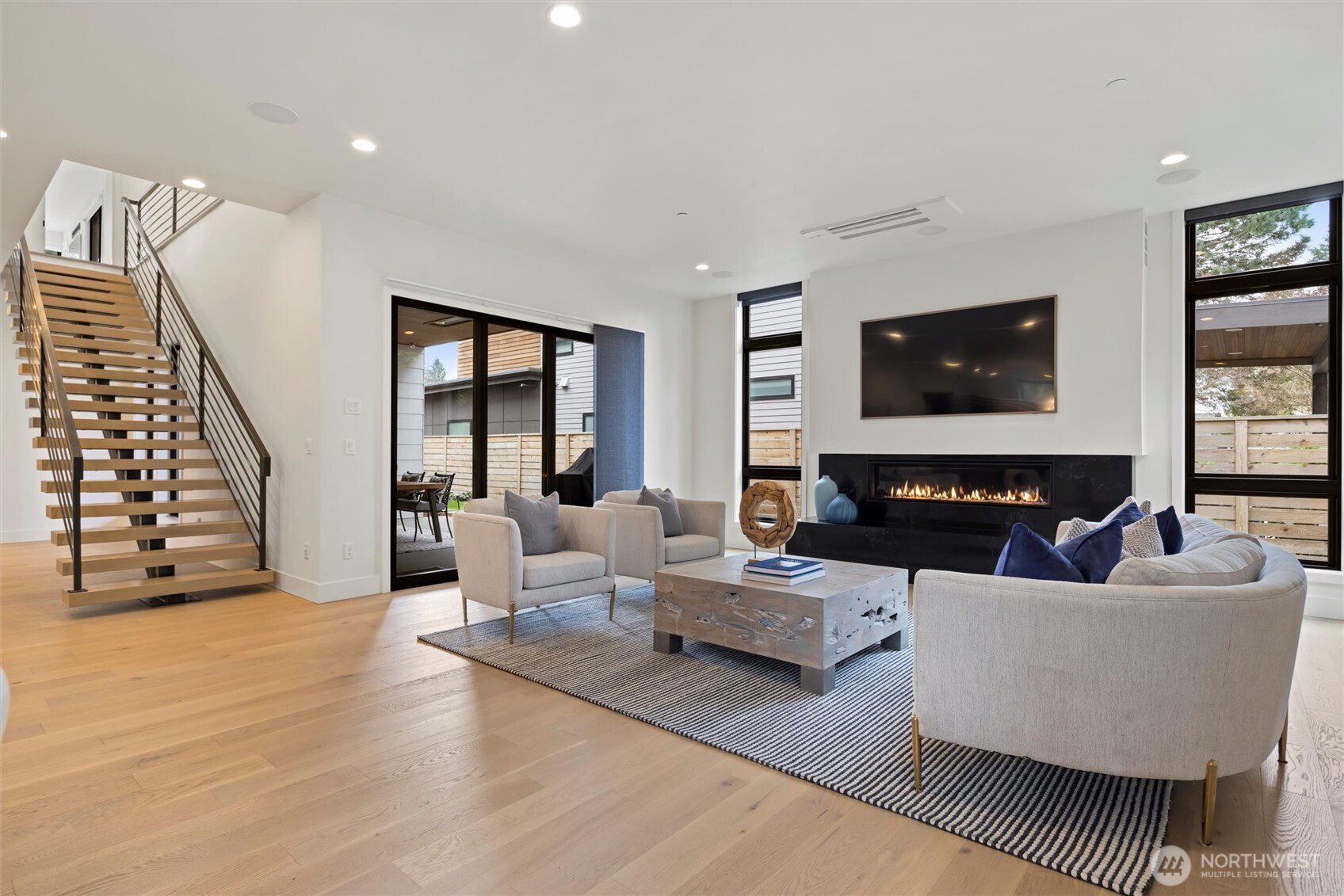 4605 108th Avenue NE, Kirkland, WA 98033