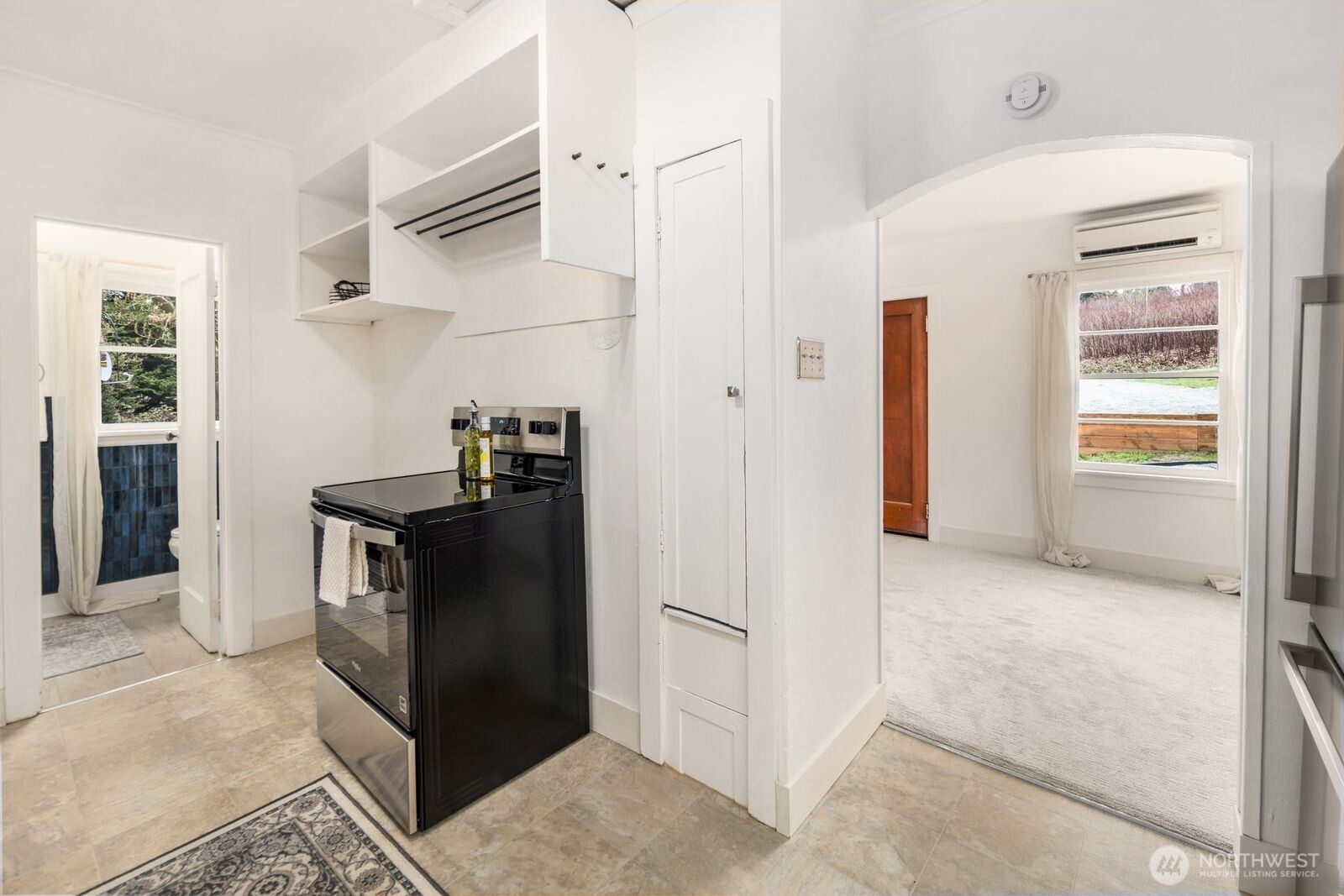 13537 52nd Avenue S, Tukwila, WA 98168-4705