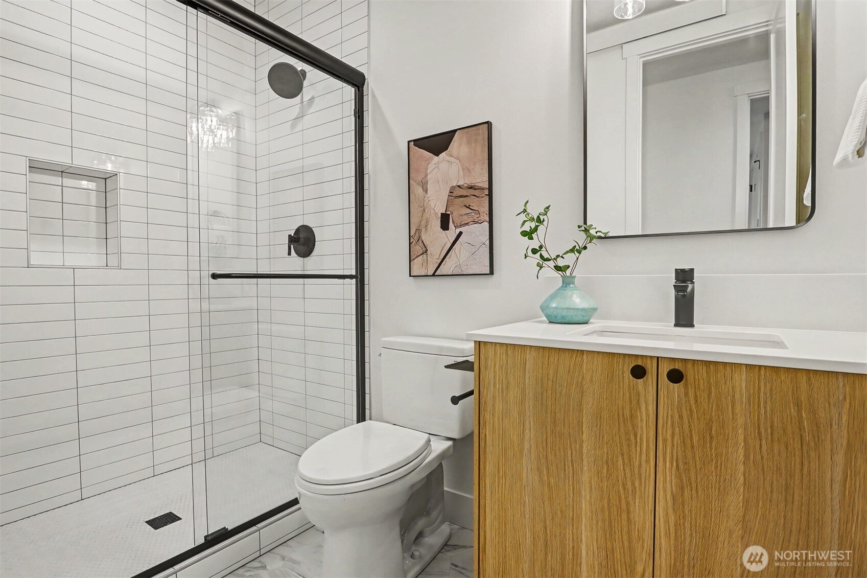 11247 108th Avenue NE, Kirkland, WA 98033