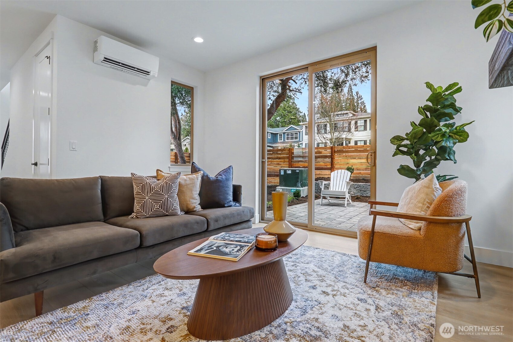 11247 108th Avenue NE, Kirkland, WA 98033