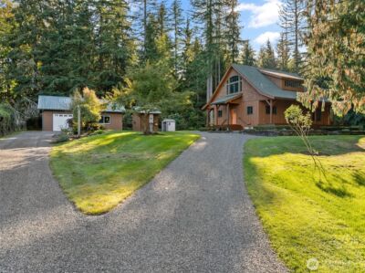 2714 268th Street NE, Arlington, WA 98223 - Photo 2