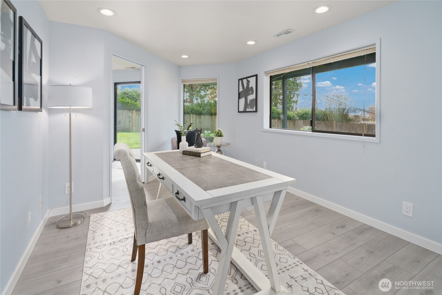 6214 NE 129th Street , Kirkland, WA 98034