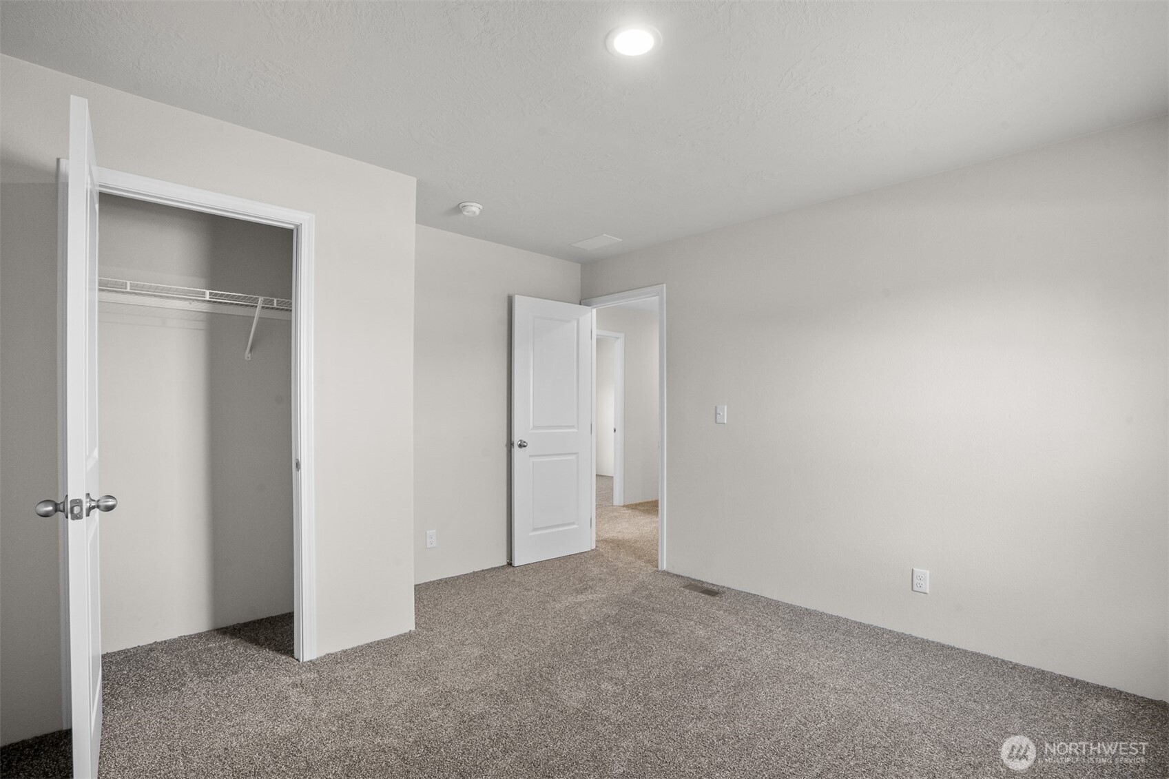 11 W Highland Y Road , Shelton, WA 98584