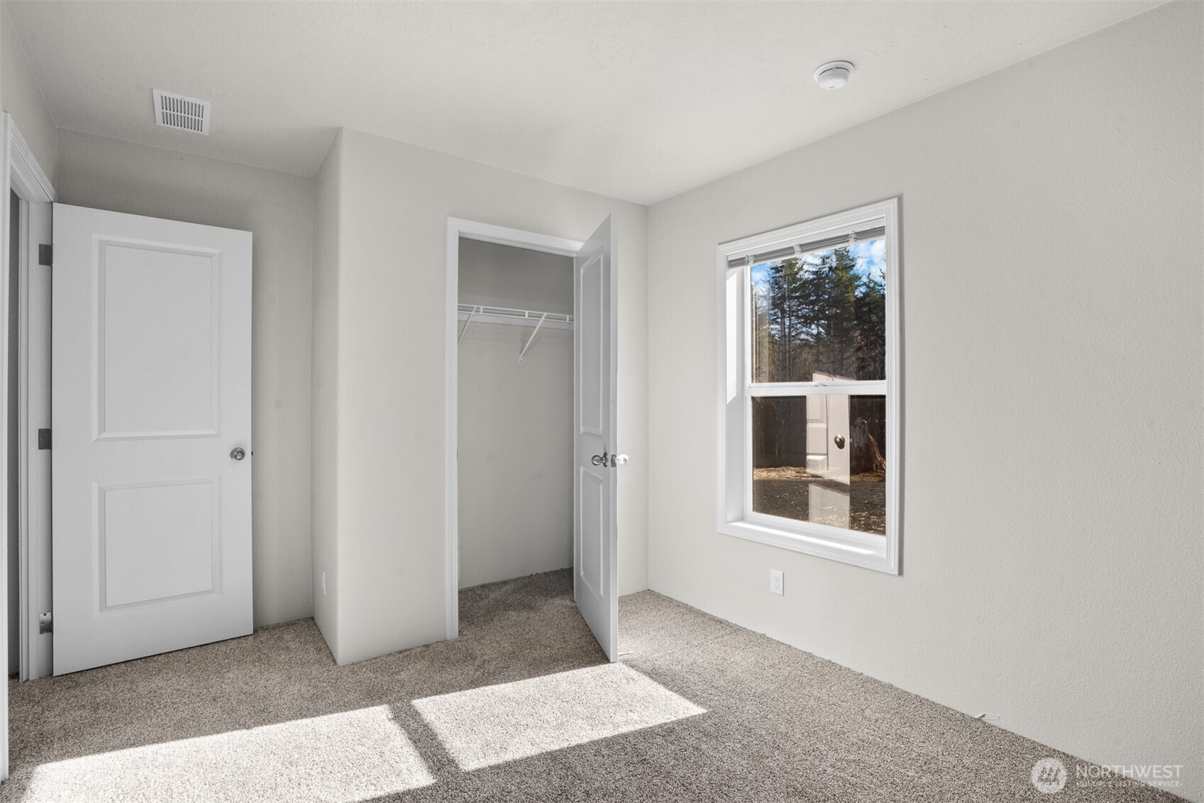 11 W Highland Y Road , Shelton, WA 98584