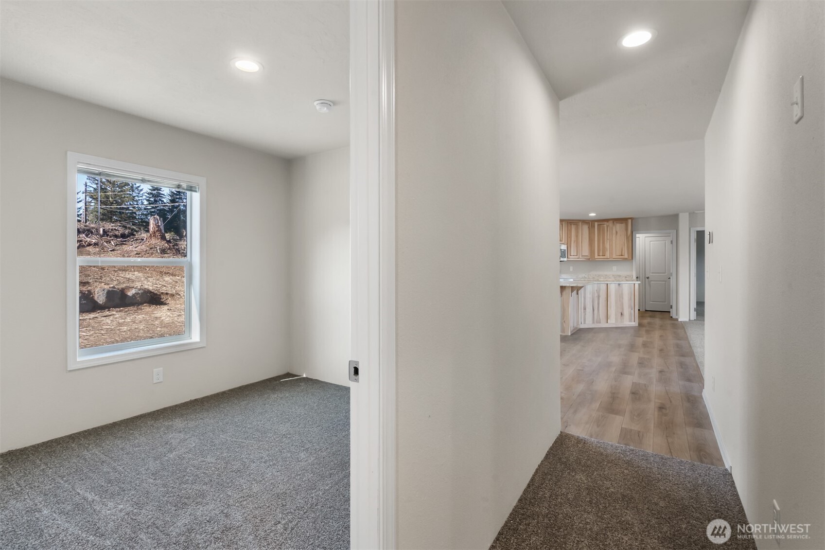 11 W Highland Y Road , Shelton, WA 98584