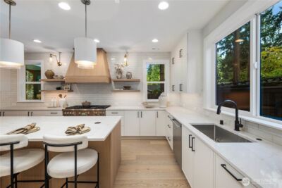 12206 NE 61st Street , Kirkland, WA 98033-8559 - Photo 12