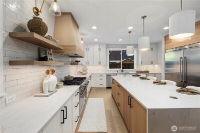 12206 NE 61st Street , Kirkland, WA 98033-8559 - Photo 10