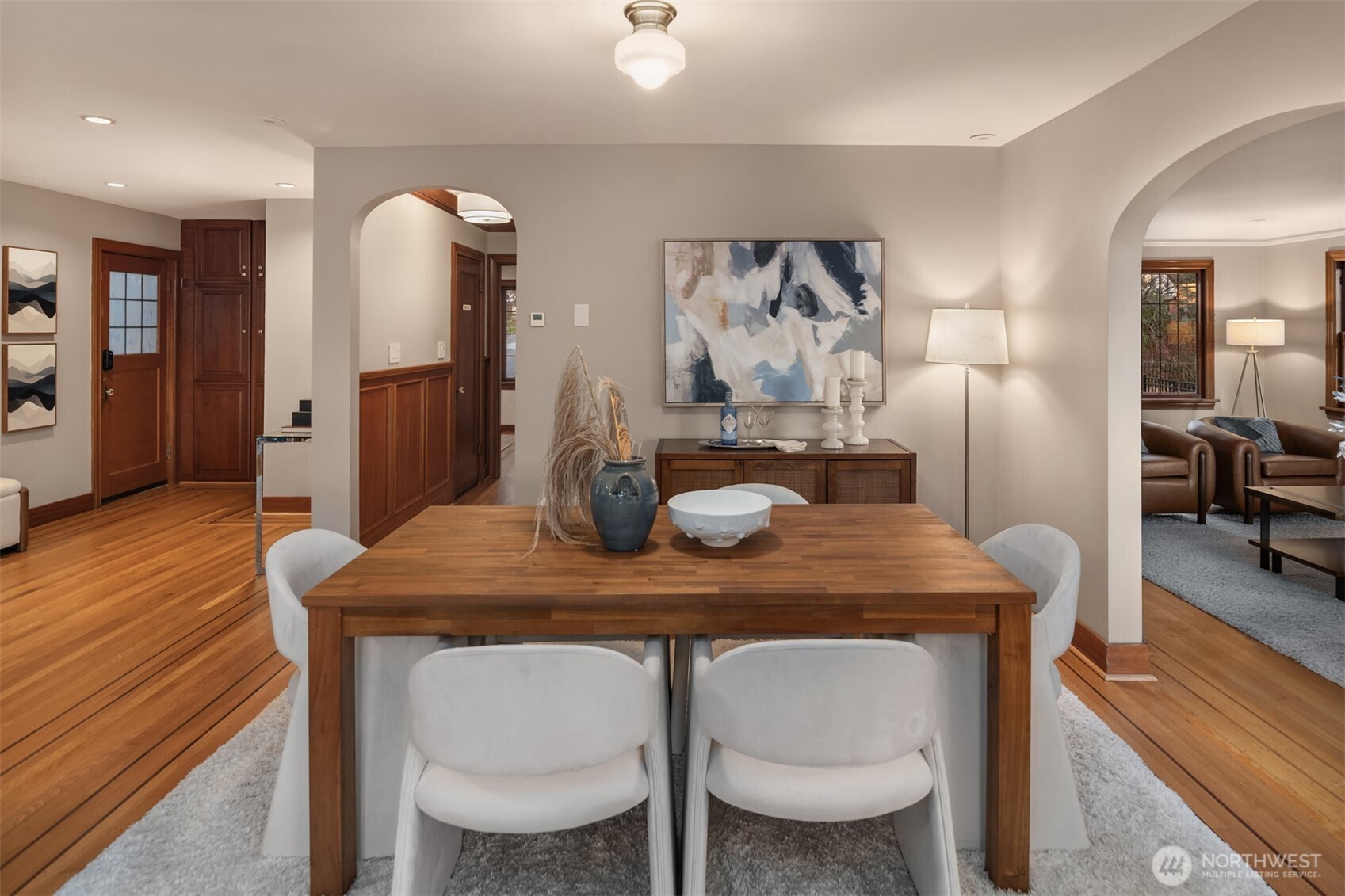 4117 43rd Avenue NE, Seattle, WA 98105