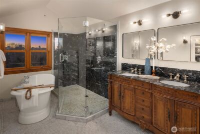 4117 43rd Avenue NE, Seattle, WA 98105 - Photo 17