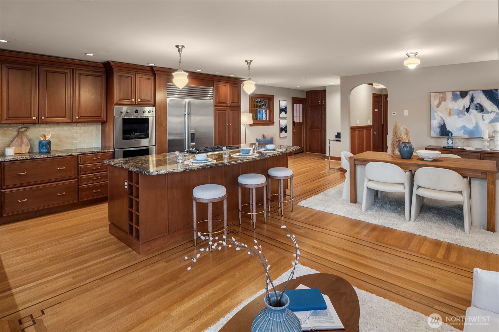 4117 43rd Avenue NE, Seattle, WA 98105