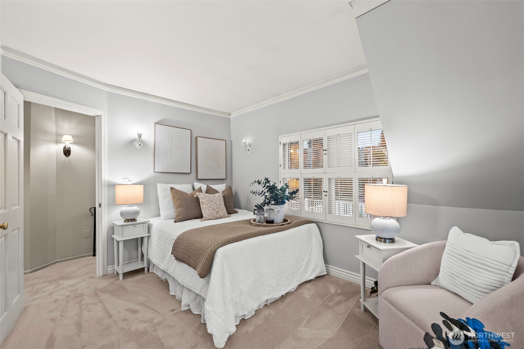 2205 N Tacoma Avenue , Tacoma, WA 98403