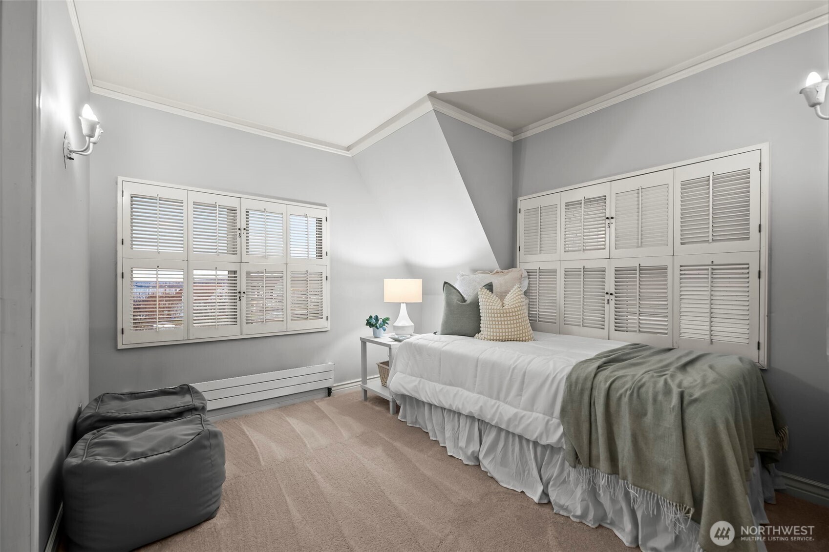 2205 N Tacoma Avenue , Tacoma, WA 98403