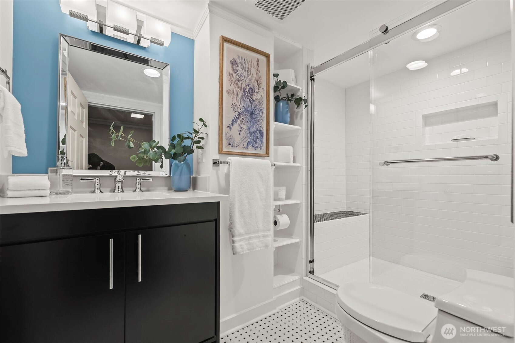 2205 N Tacoma Avenue , Tacoma, WA 98403