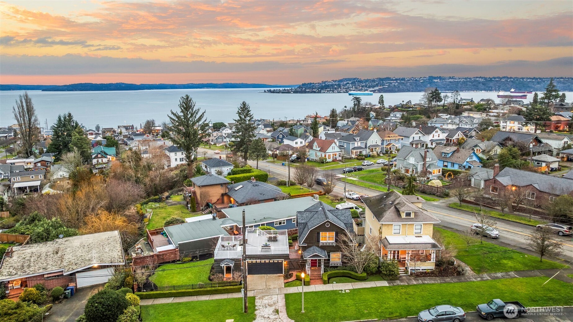 2205 N Tacoma Avenue , Tacoma, WA 98403