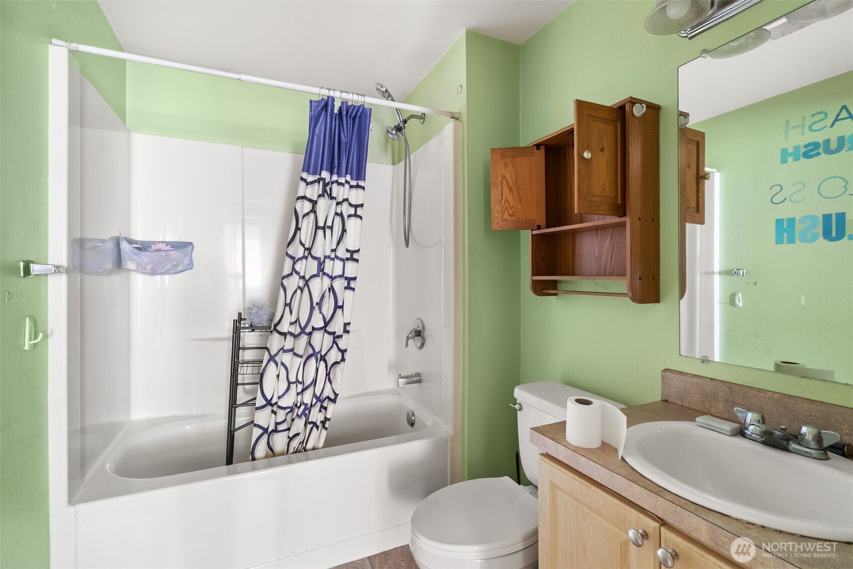 71 E Iron Wood Place , Shelton, WA 98584