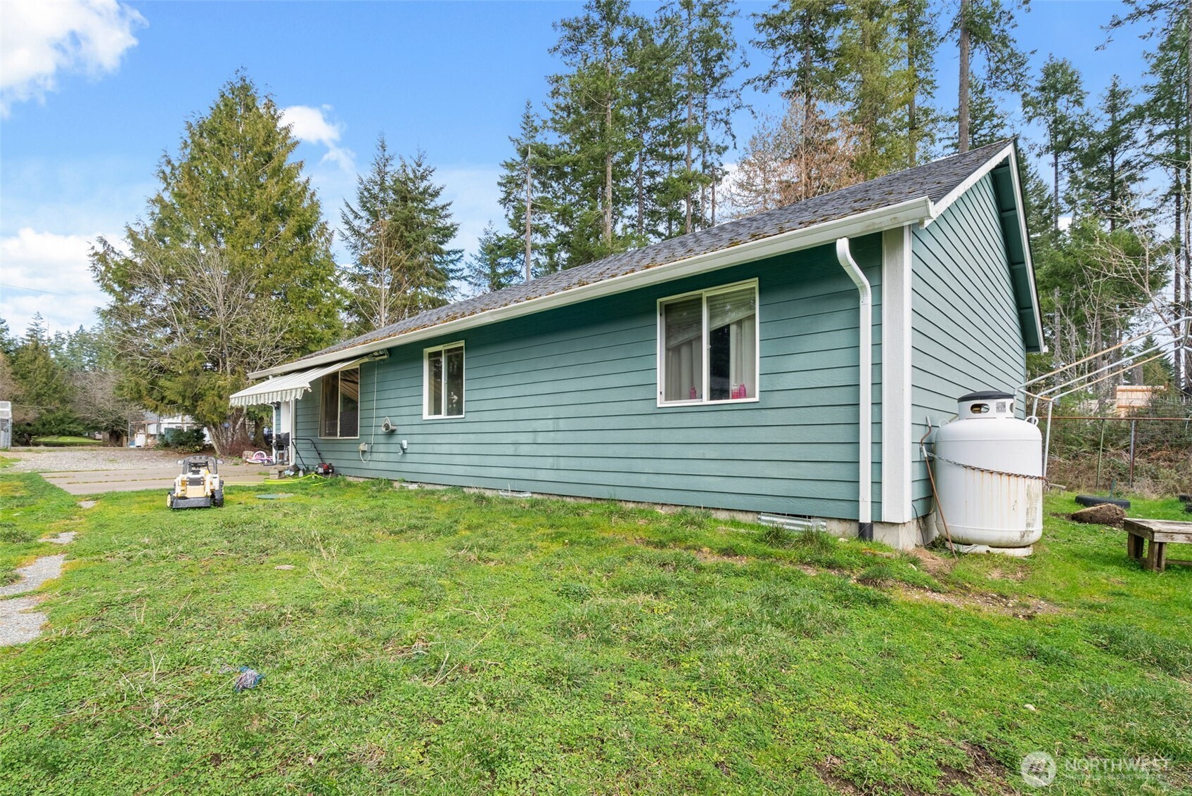 71 E Iron Wood Place , Shelton, WA 98584