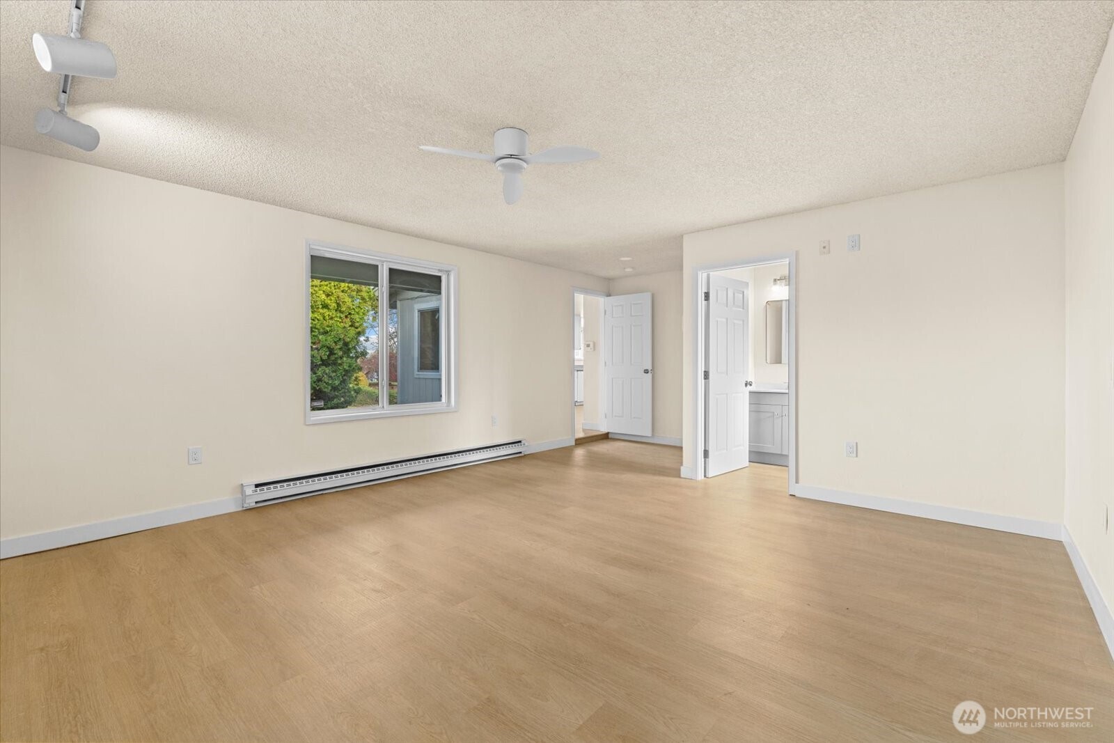 5402 Yakima Avenue , Tacoma, WA 98408