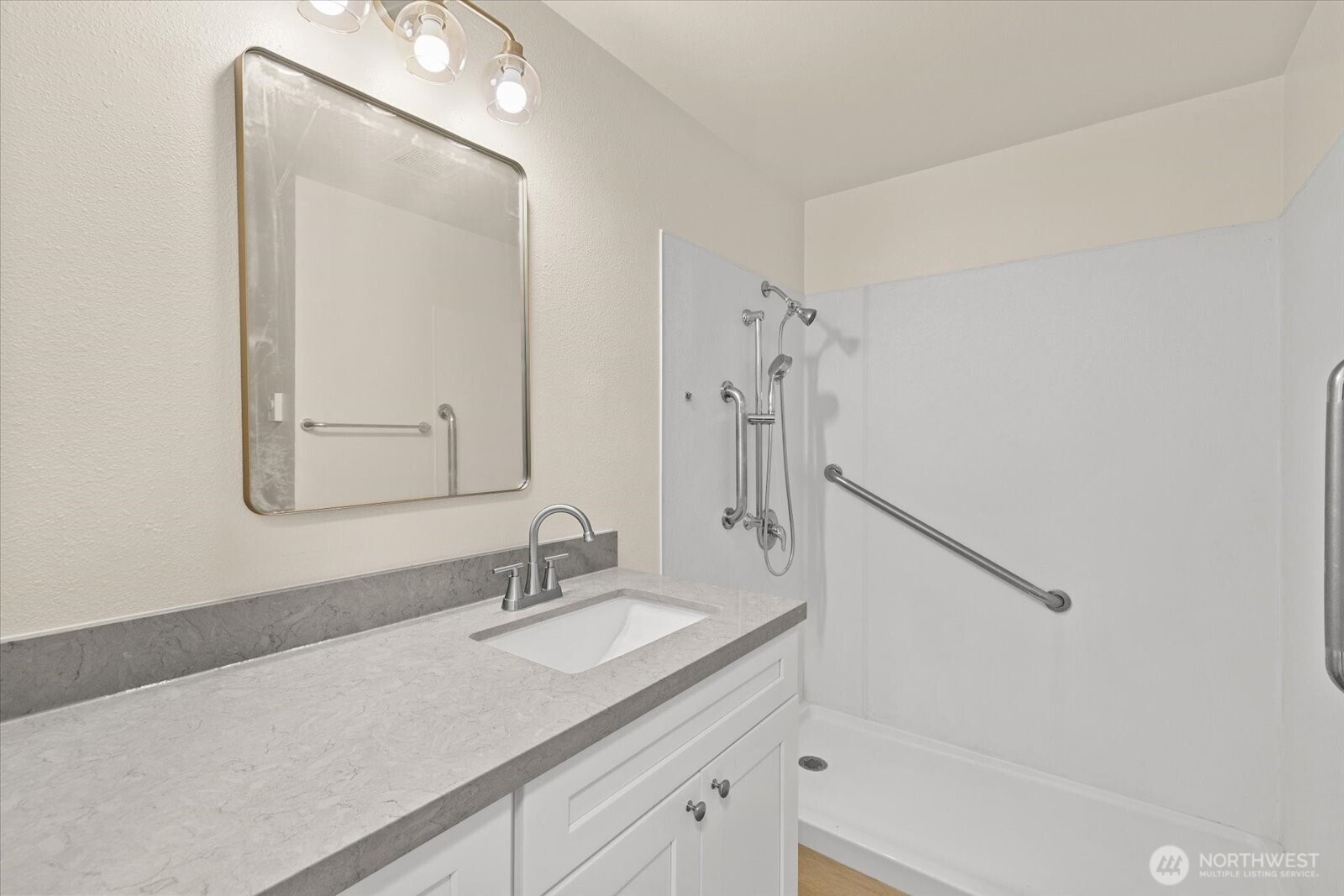 5402 Yakima Avenue , Tacoma, WA 98408