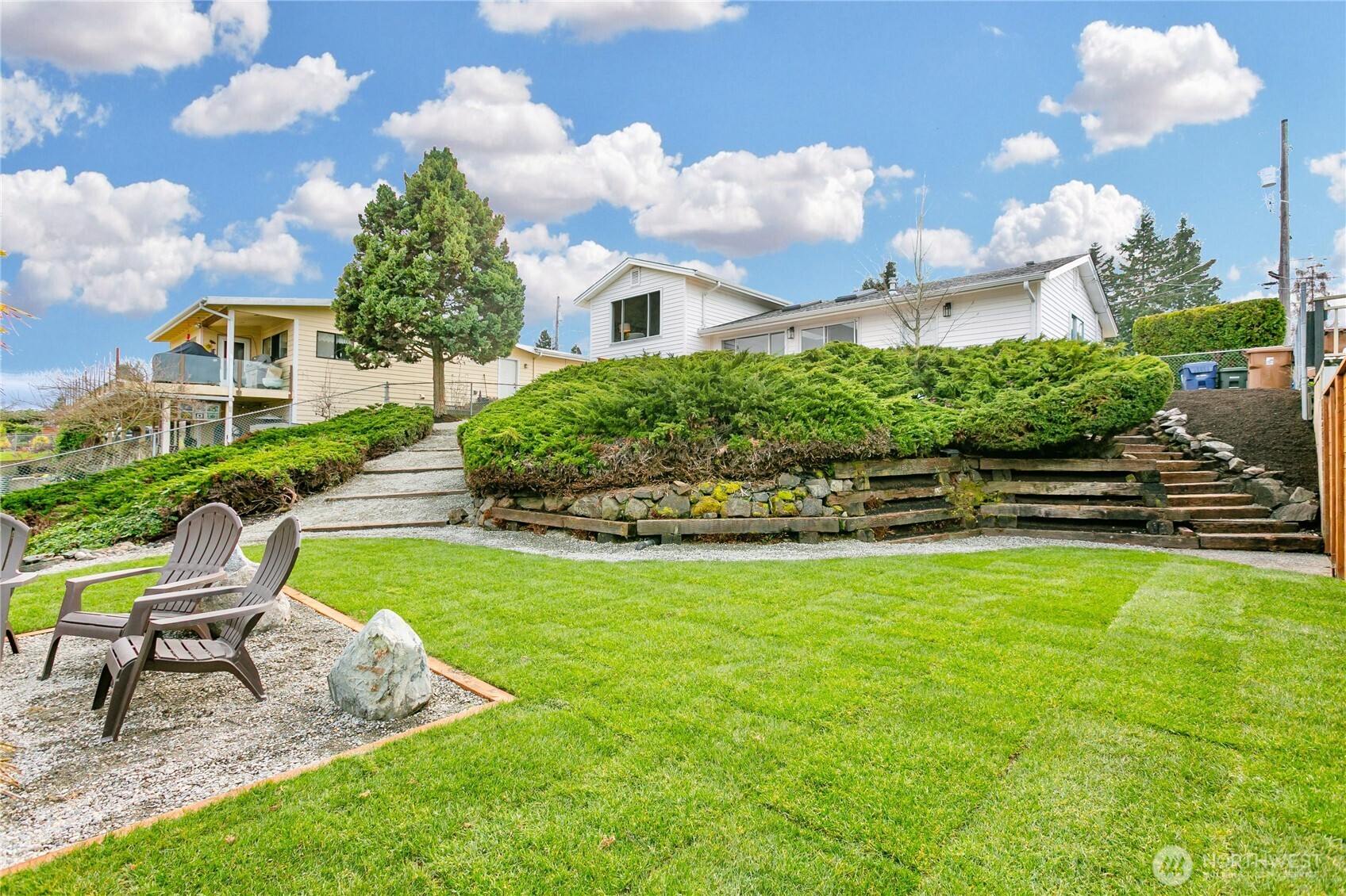 4245 N Vassault Street , Tacoma, WA 98407