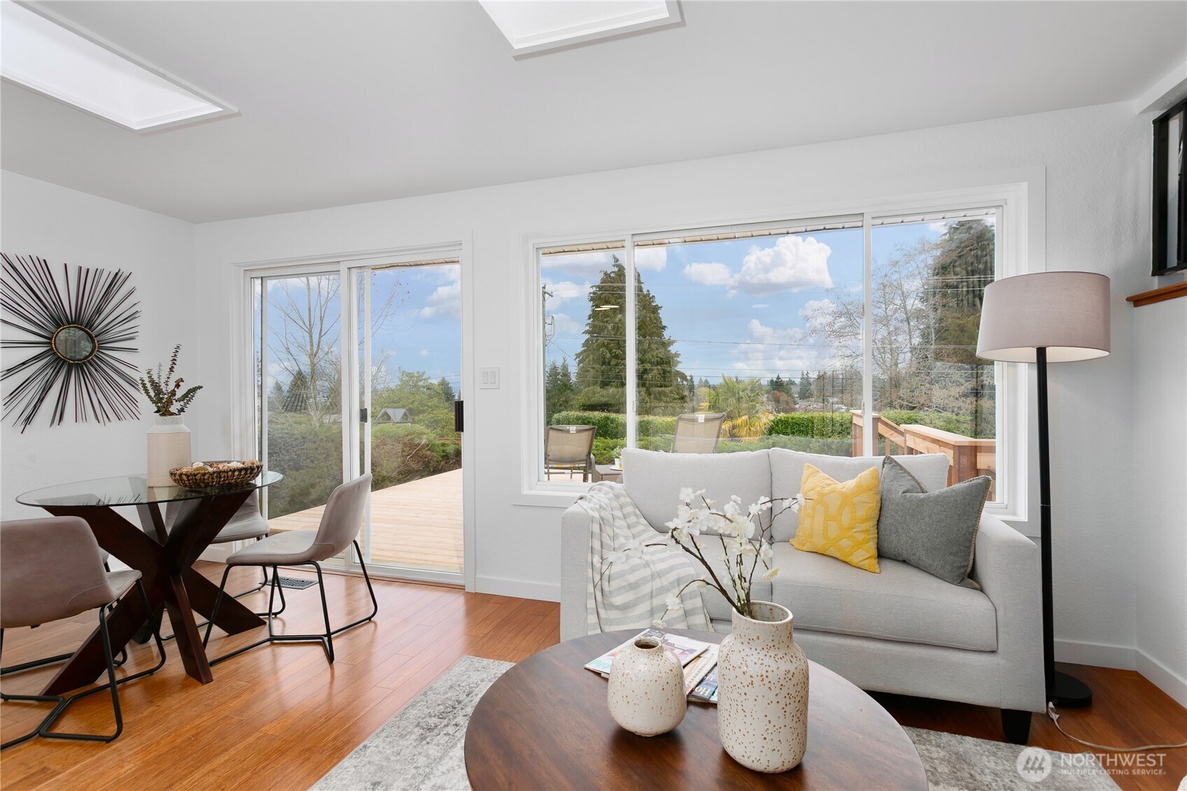 4245 N Vassault Street , Tacoma, WA 98407