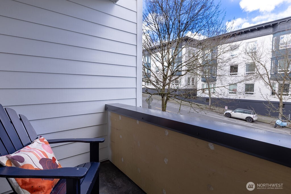 2001 E Yesler ## 17, Seattle, WA 98122