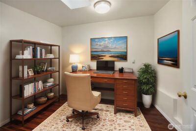 10210 NE 23rd Street , Bellevue, WA 98004 - Photo 14