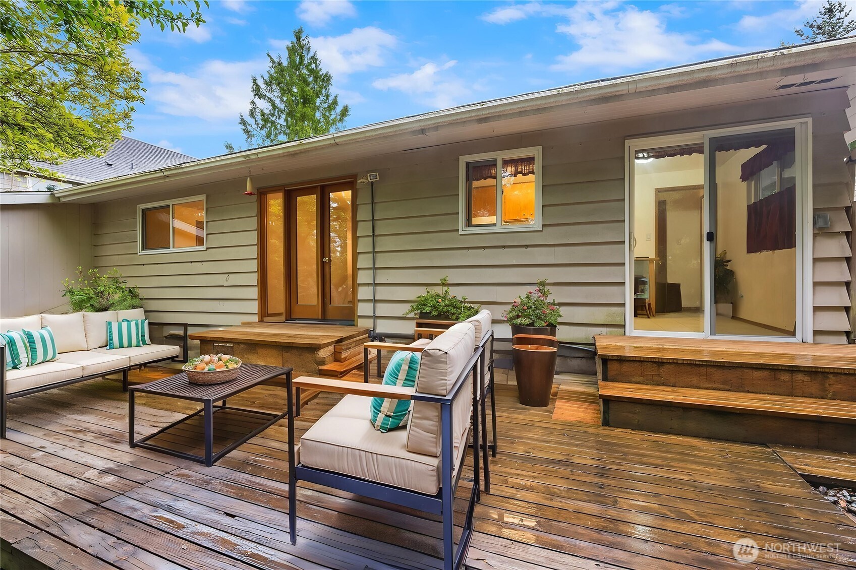 10210 NE 23rd Street , Bellevue, WA 98004