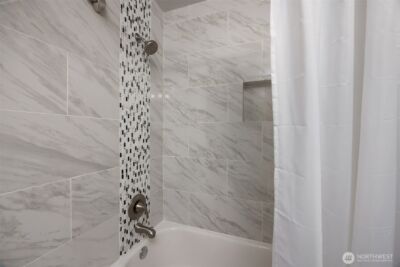 10210 NE 23rd Street , Bellevue, WA 98004 - Photo 28