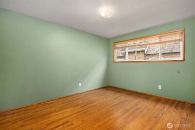 10210 NE 23rd Street , Bellevue, WA 98004 - Photo 30