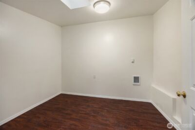 10210 NE 23rd Street , Bellevue, WA 98004 - Photo 32