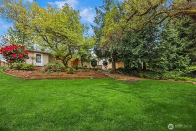 10210 NE 23rd Street , Bellevue, WA 98004 - Photo 36