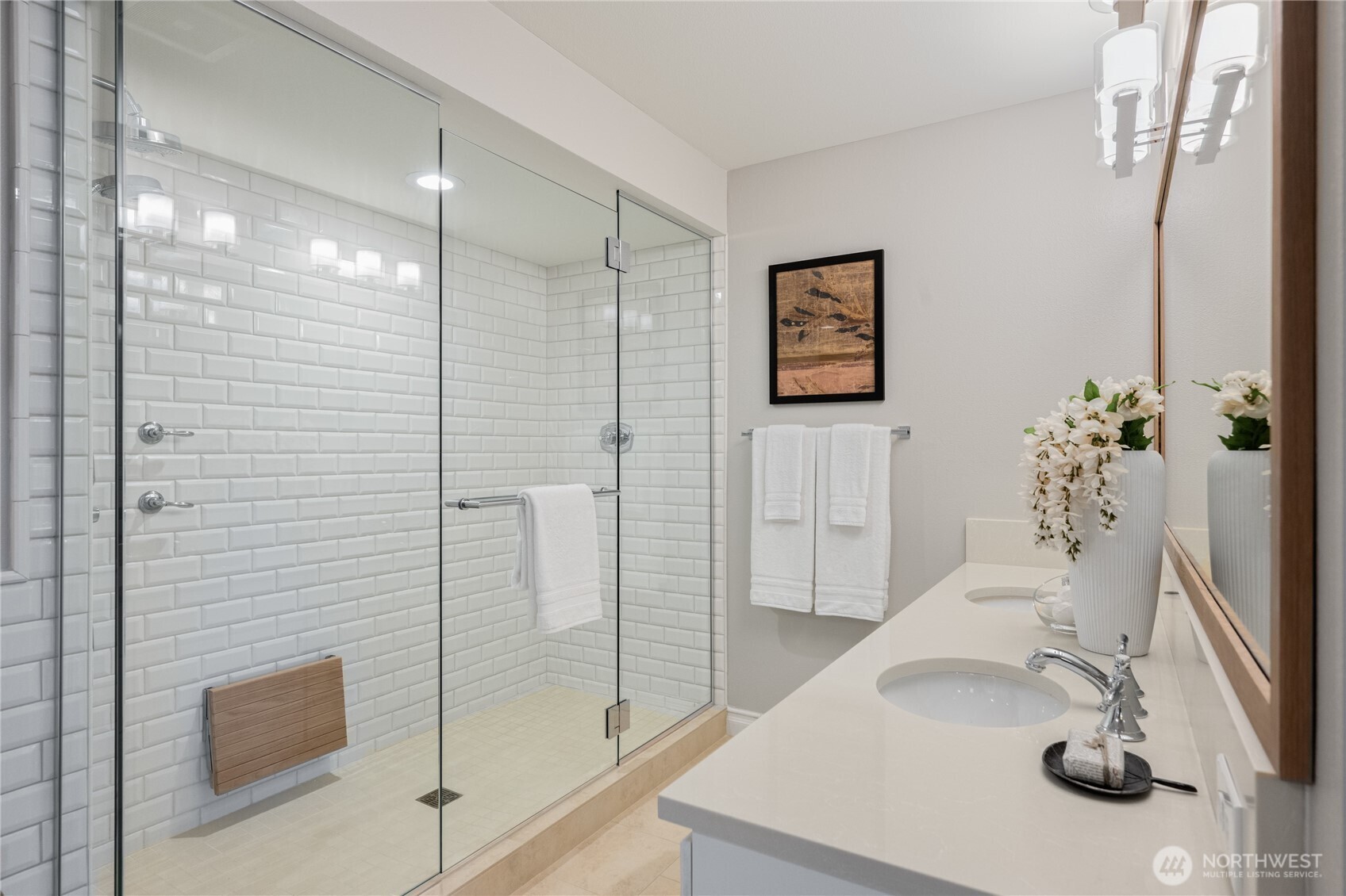 2425 33rd Avenue W #402, Seattle, WA 98199