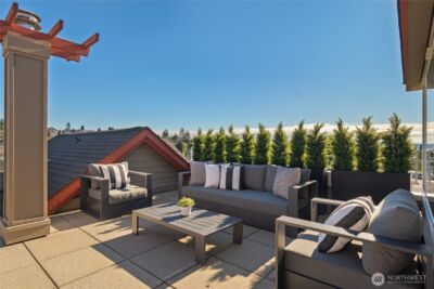 2425 33rd Avenue W #402, Seattle, WA 98199 - Photo 32