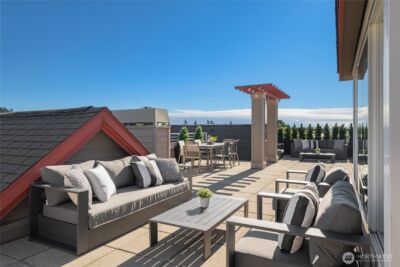 2425 33rd Avenue W #402, Seattle, WA 98199 - Photo 33