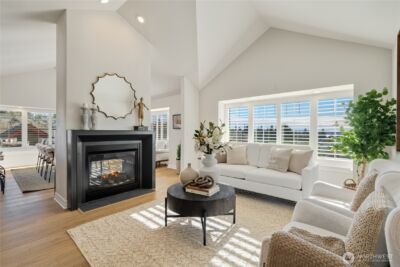 2425 33rd Avenue W #402, Seattle, WA 98199 - Photo 6