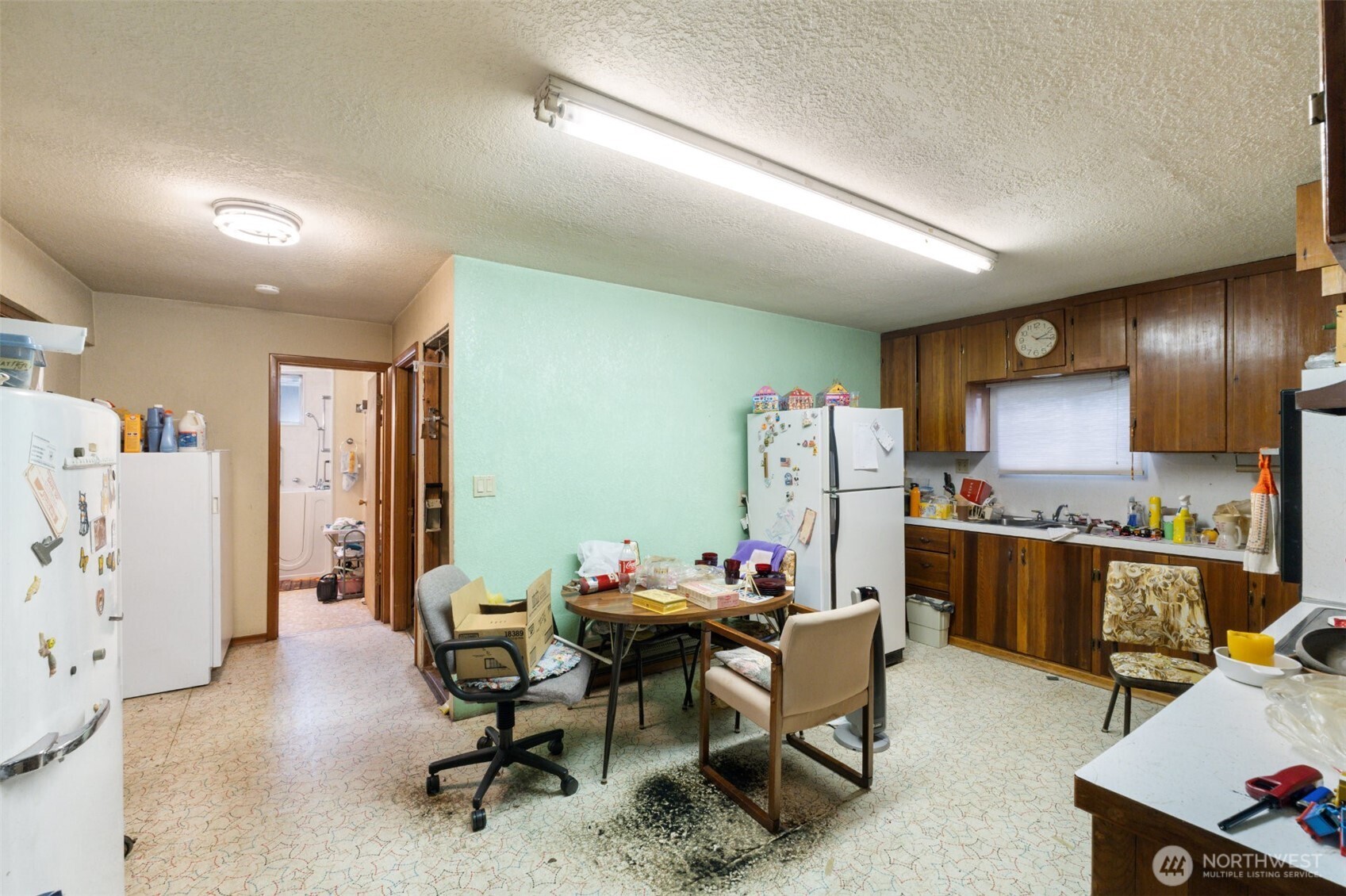 24201 Roberts Drive , Black Diamond, WA 98010